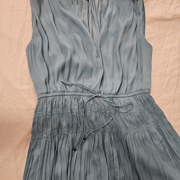 Very ,Beautiful elegant dress - Picture 2 of 6